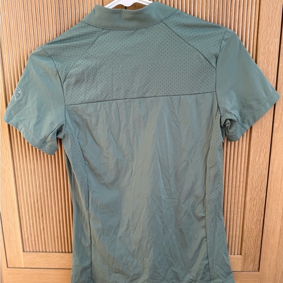 Free Ride Short-Sleeve Zip-Front - Picture 2 of 3
